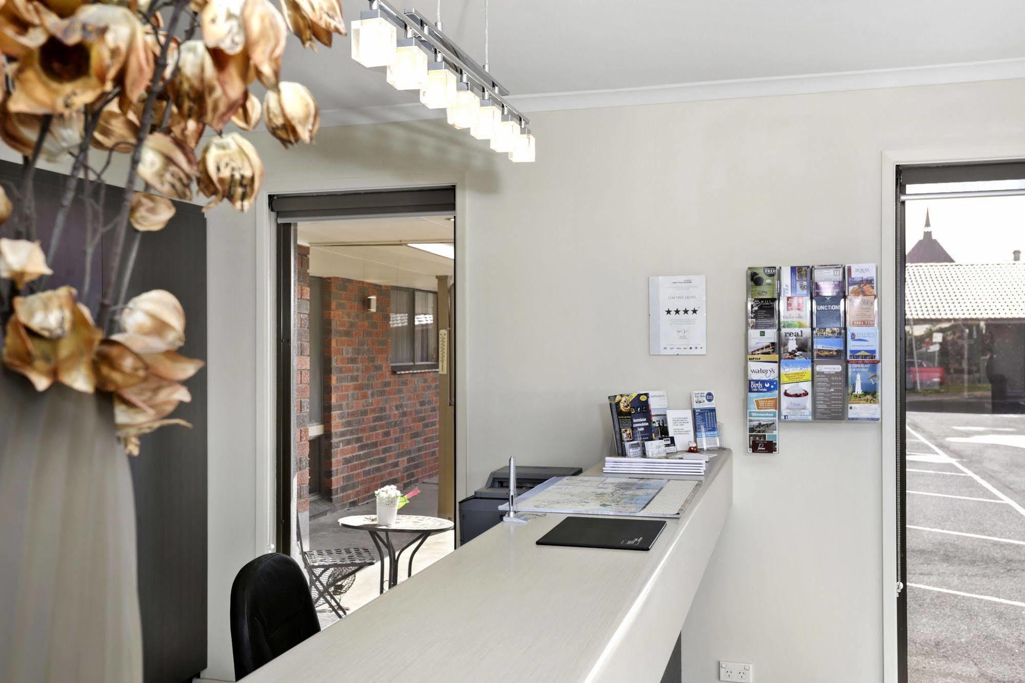 Elm Tree Motel Warrnambool Dış mekan fotoğraf