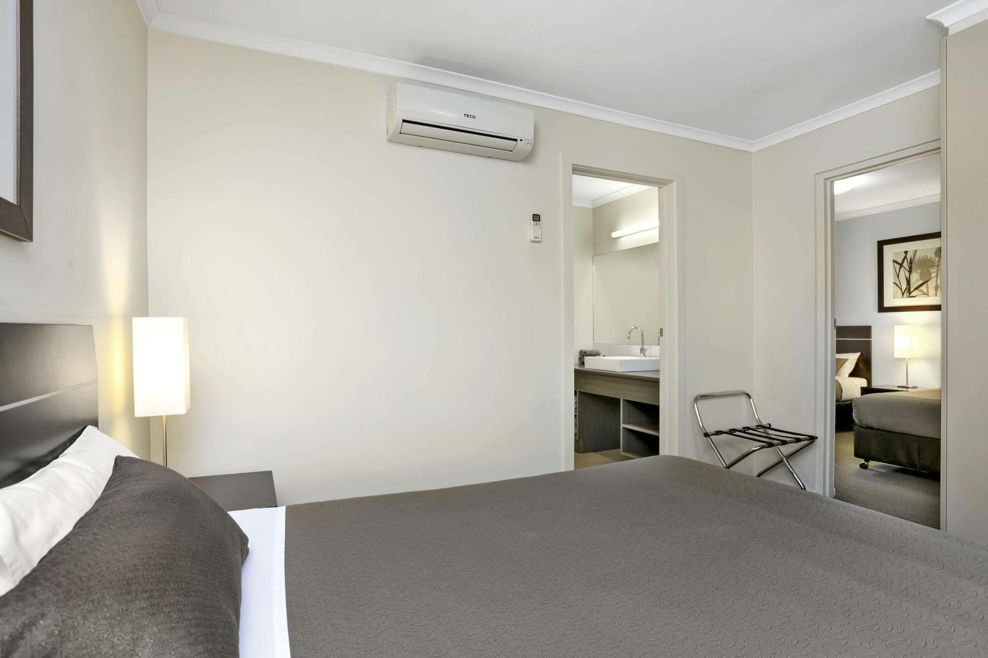 Elm Tree Motel Warrnambool Dış mekan fotoğraf